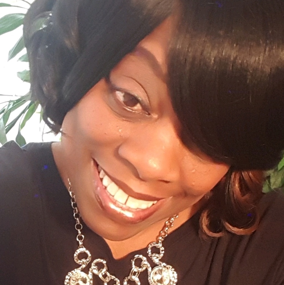 Meet your Posher, Jacqueline